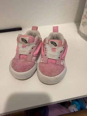 Vans Kids Pink Suede & Canvas Low-Top Sneakers